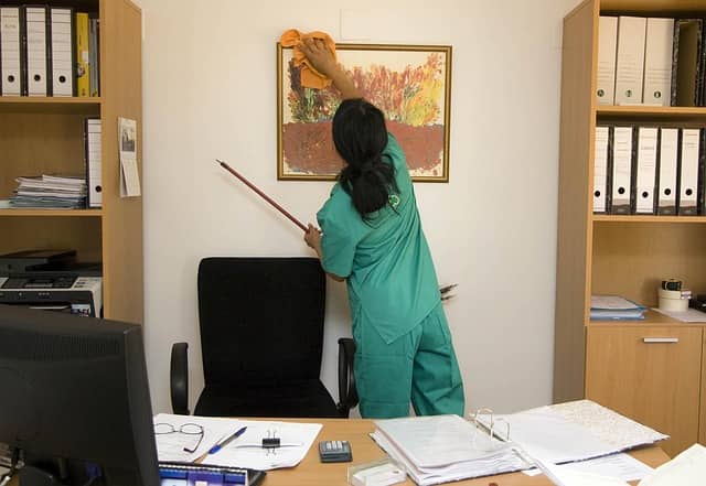 estas son las oficinas que dan trabajo de limpieza